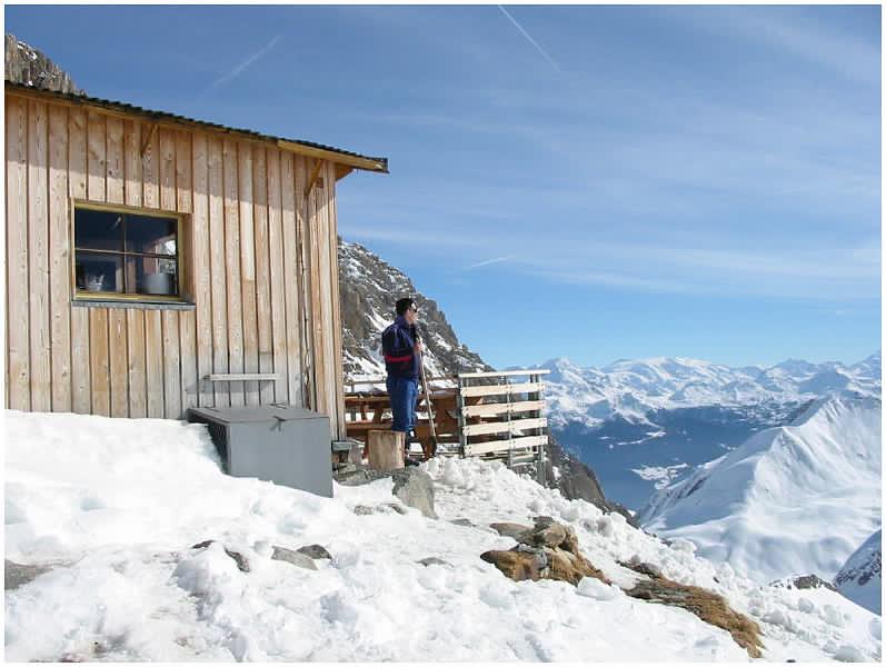 108-0896_IMG.jpg - La r�compense: le refuge pour nous tous seul !