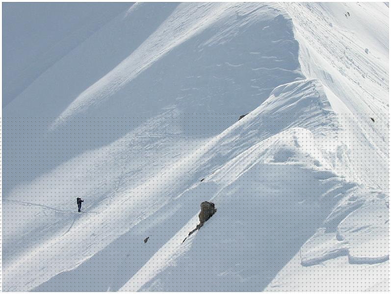 109-0929 a_IMG.jpg - Arriv�e au col du Coin: c'est vrai que c'�tait un peu limite, mais pas de plaque !