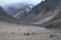 Ancien camps de base detruit par un avalanche