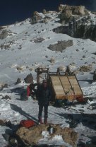 Pascal a Berlin devant notre hutte